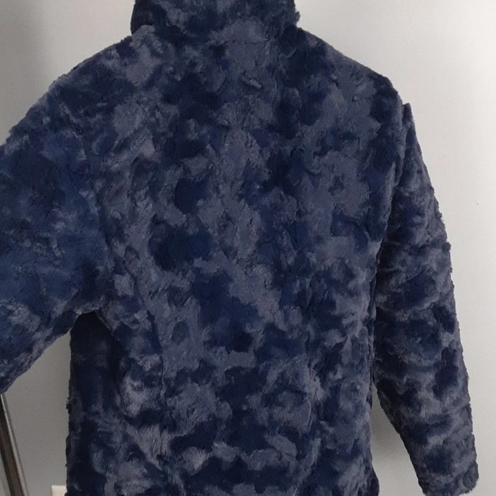 The North Face Kids Reversible Navy Mossbud Swirl Floral Print Jacket